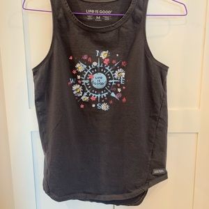 BEAUTY IN ALL DIRECTIONS HIGH-LOW CRUSHER TANK